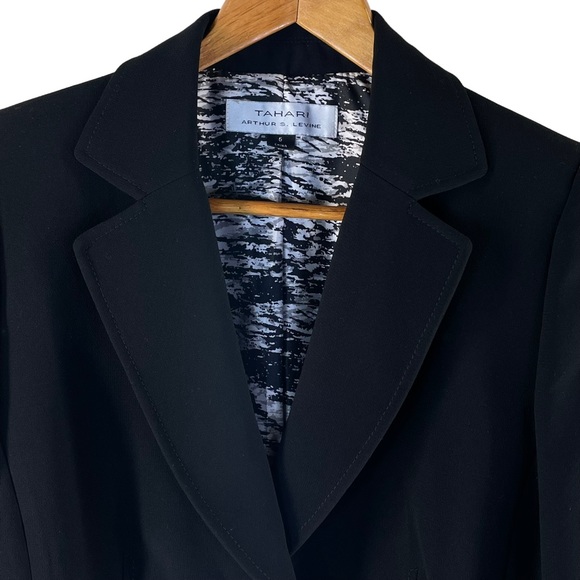Tahari Arthur S. Levine Black Blazer w/Shiny Black Metal Buttons & Studs Size 6 - Picture 3 of 12